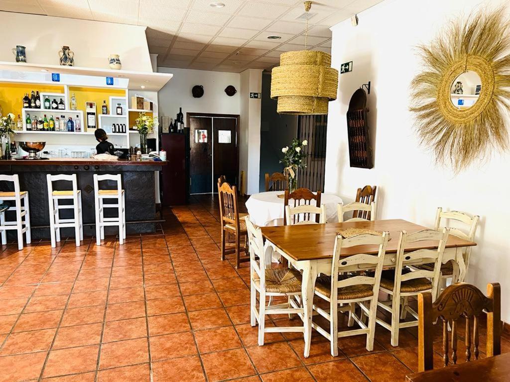 Hotel Montesion Luz Del Desierto Лукайнена-де-лас-Торрес Экстерьер фото