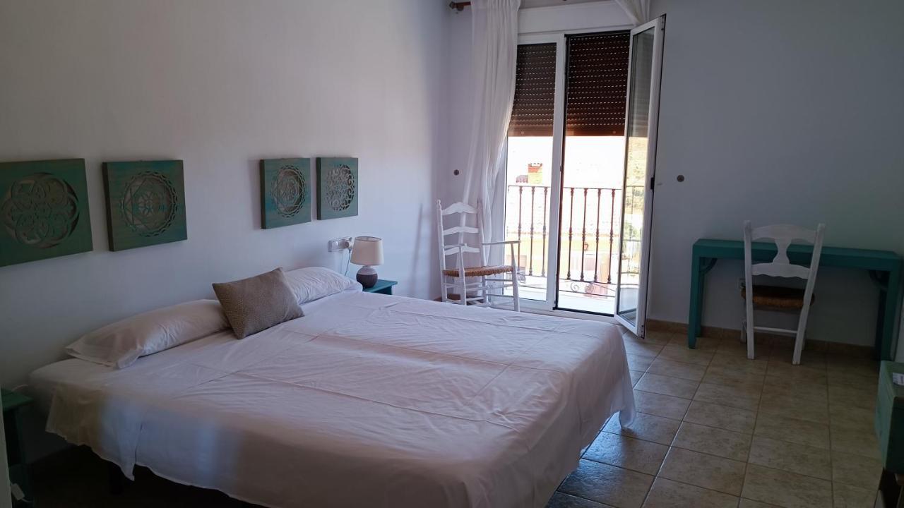 Hotel Montesion Luz Del Desierto Лукайнена-де-лас-Торрес Экстерьер фото
